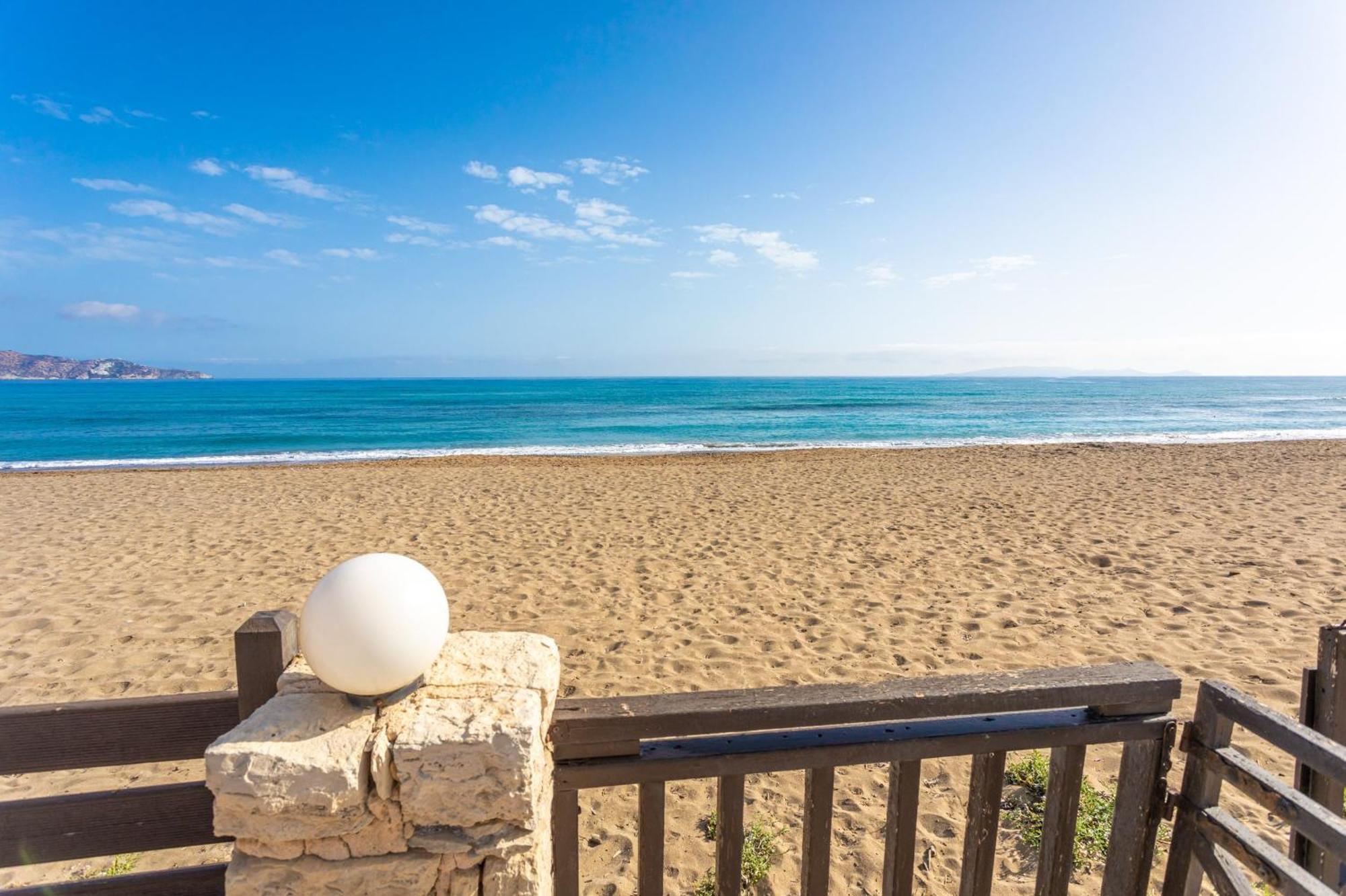 Dionysiasea 1 - Cozy Escape Steps From The Beach! Gazi Exterior photo