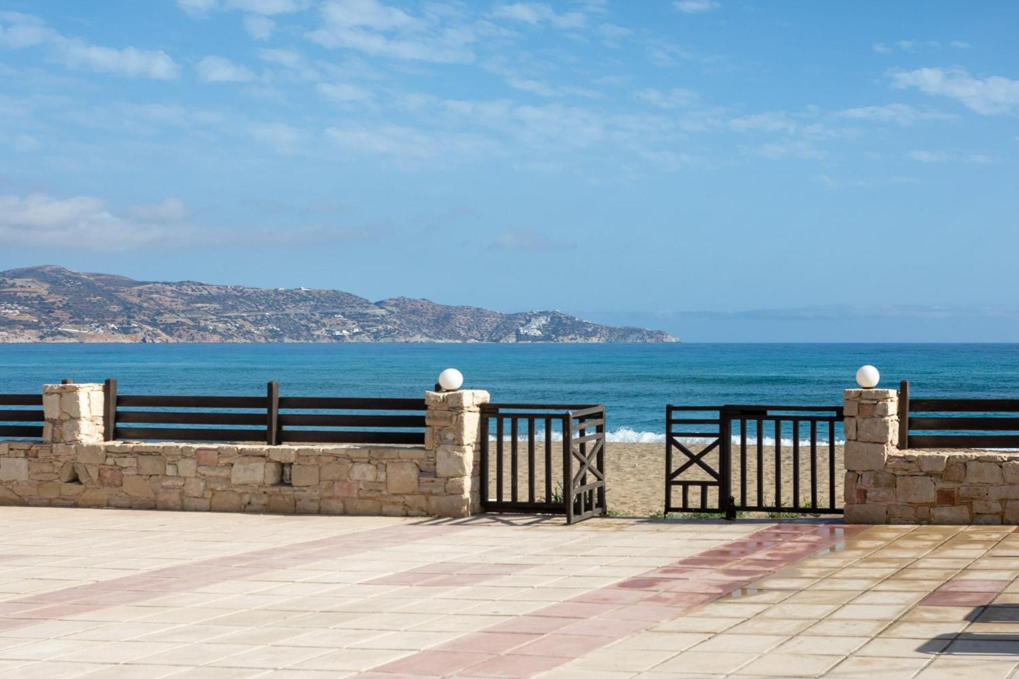 Dionysiasea 1 - Cozy Escape Steps From The Beach! Gazi Exterior photo